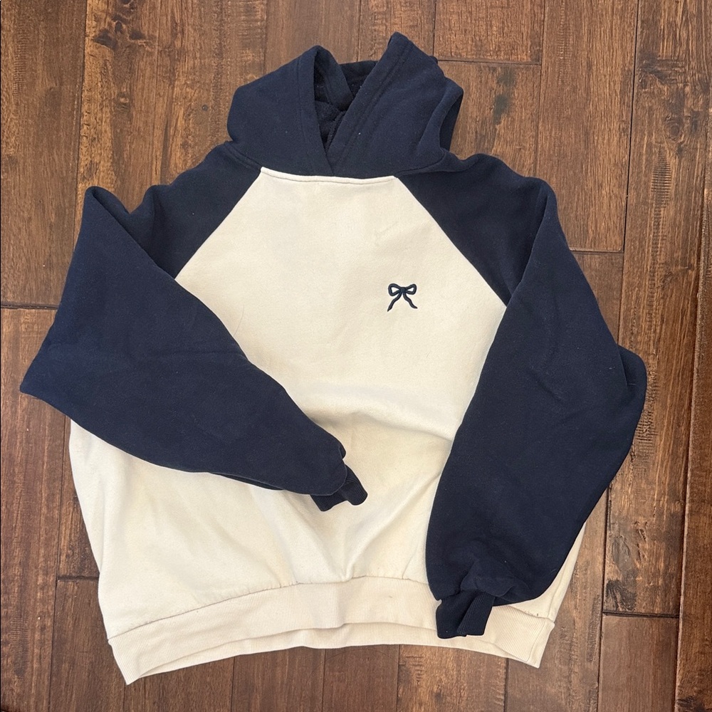 Women’s Edikted Navy and Cream Hoodie Sweater